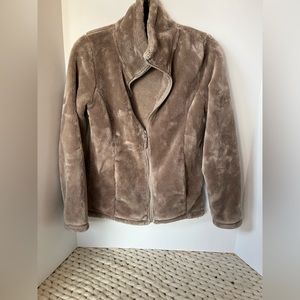 PLUSH SPORT FRONT ZIP JACKET